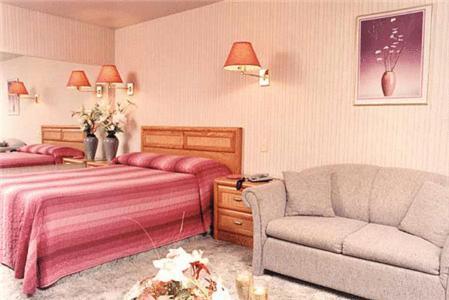 Motel St Moritz Sainte-Agathe-des-Monts Oda fotoğraf